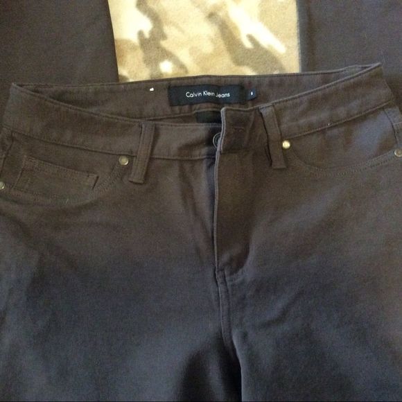 Calvin Klein brown jagging’s - Picture 3 of 3